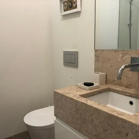 Mouraria Apto Apartament *