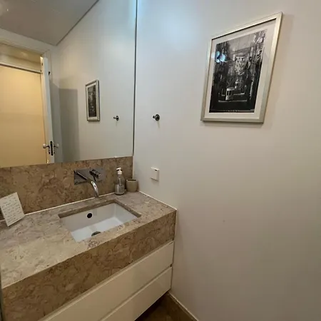 Mouraria Apto Apartamento